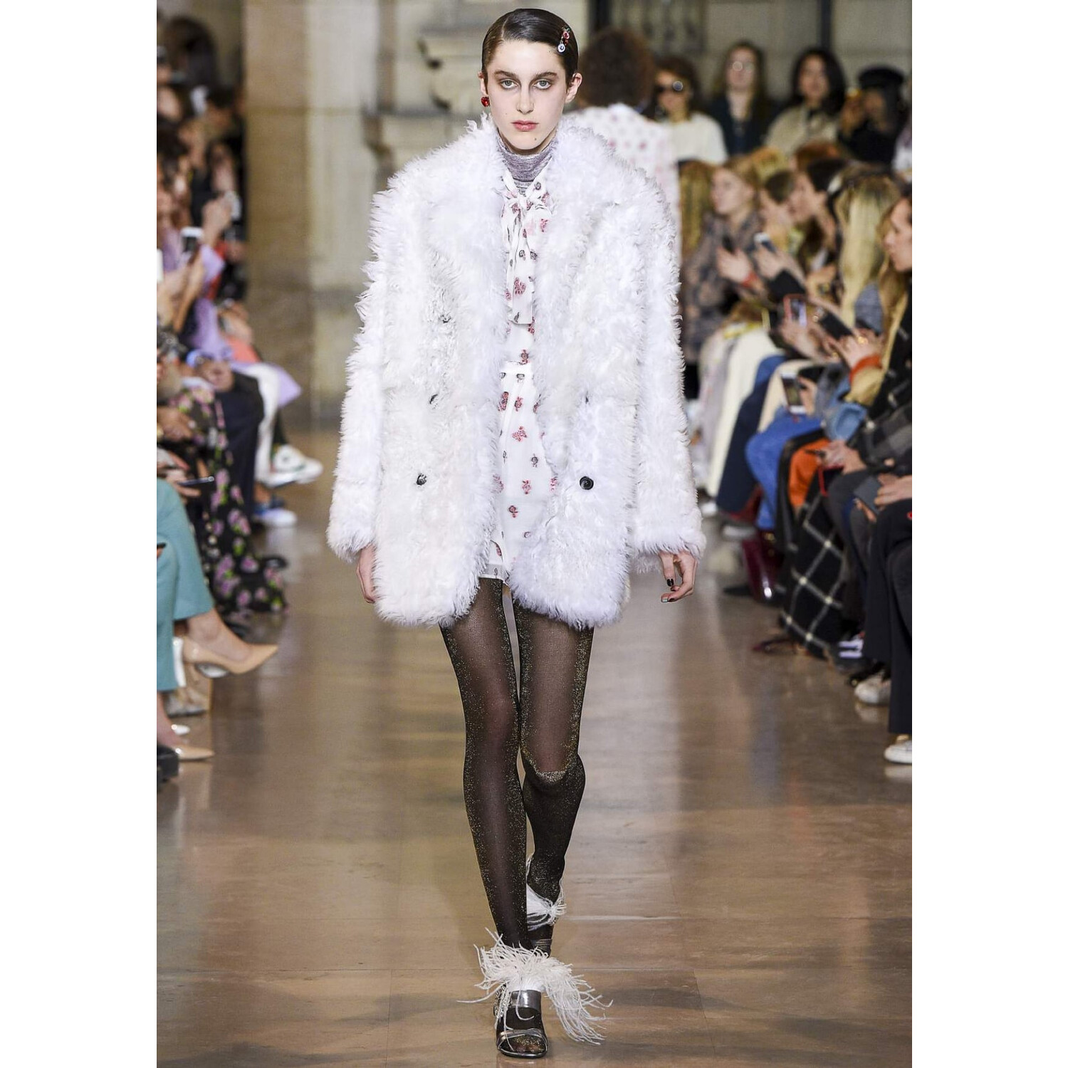 Фото Paul & Joe Fall 2019 Ready-to-Wear / Paul & Joe осень-зима 2019/20 / Неделя моды: Париж
